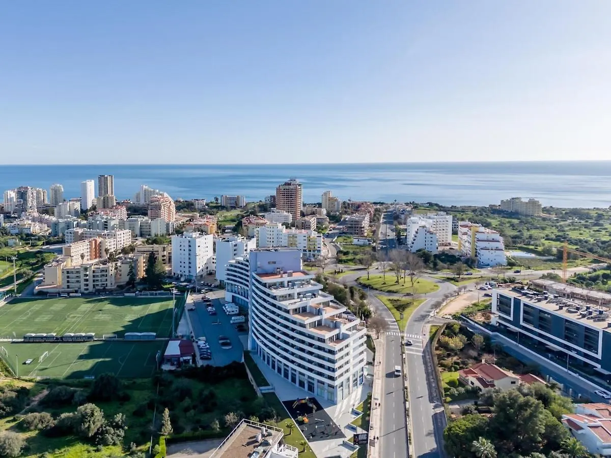 Algarve Retreat, Beautiful One Bed Apartment At Oa Portimao Portugal