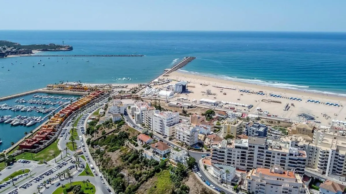 Algarve Retreat, Beautiful One Bed Apartment At Oa Portimao