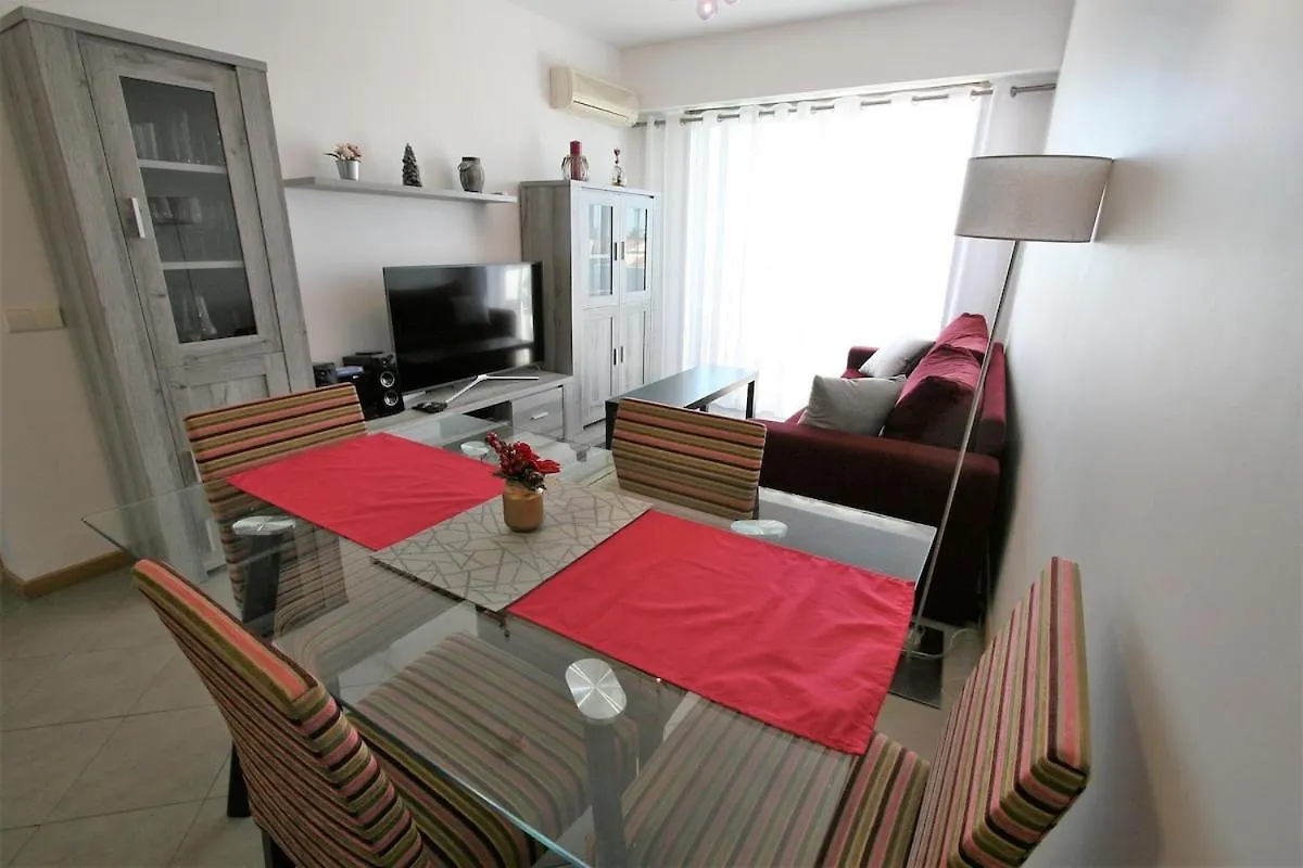 Algarve Retreat, Beautiful One Bed Apartment At Oa Portimao