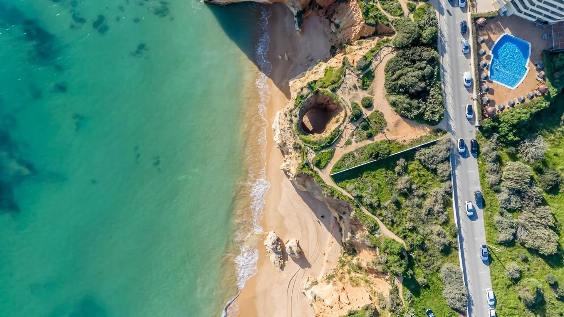 Algarve Retreat, Beautiful One Bed Apartment At Oa Portimao Portugal