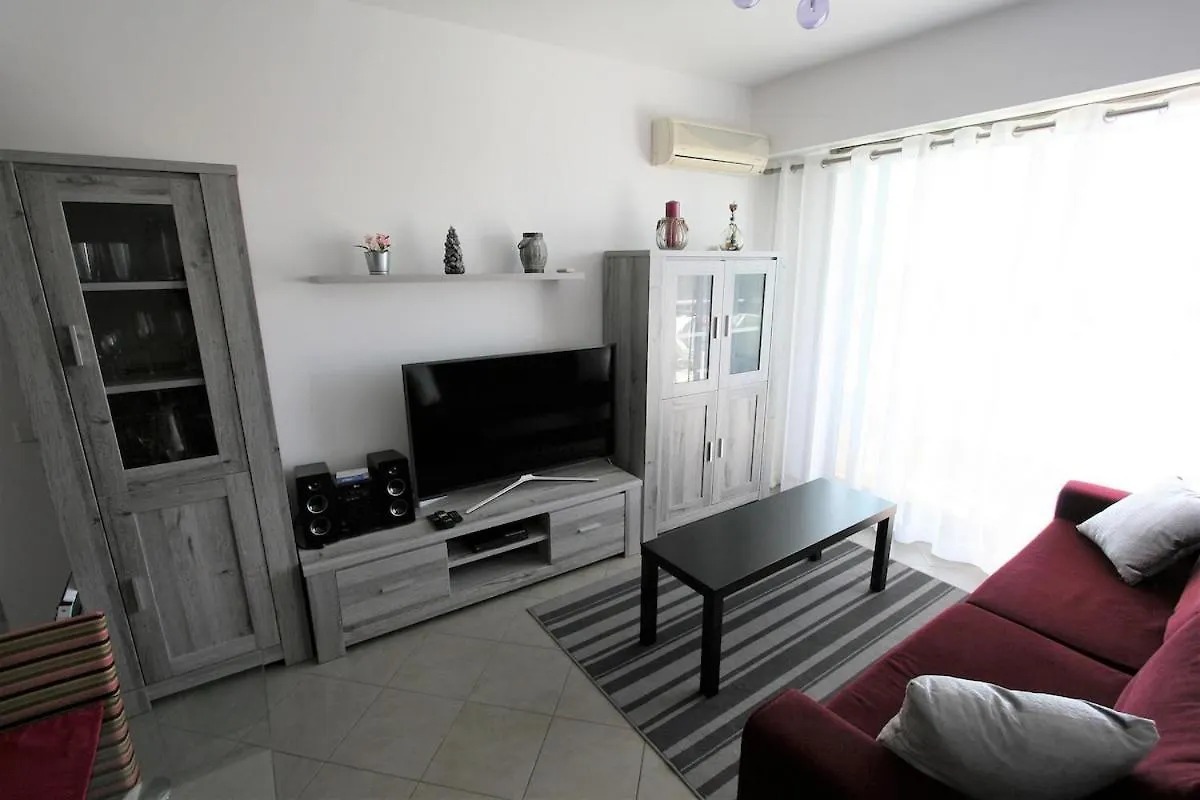 Algarve Retreat, Beautiful One Bed Apartment At Oa Portimao