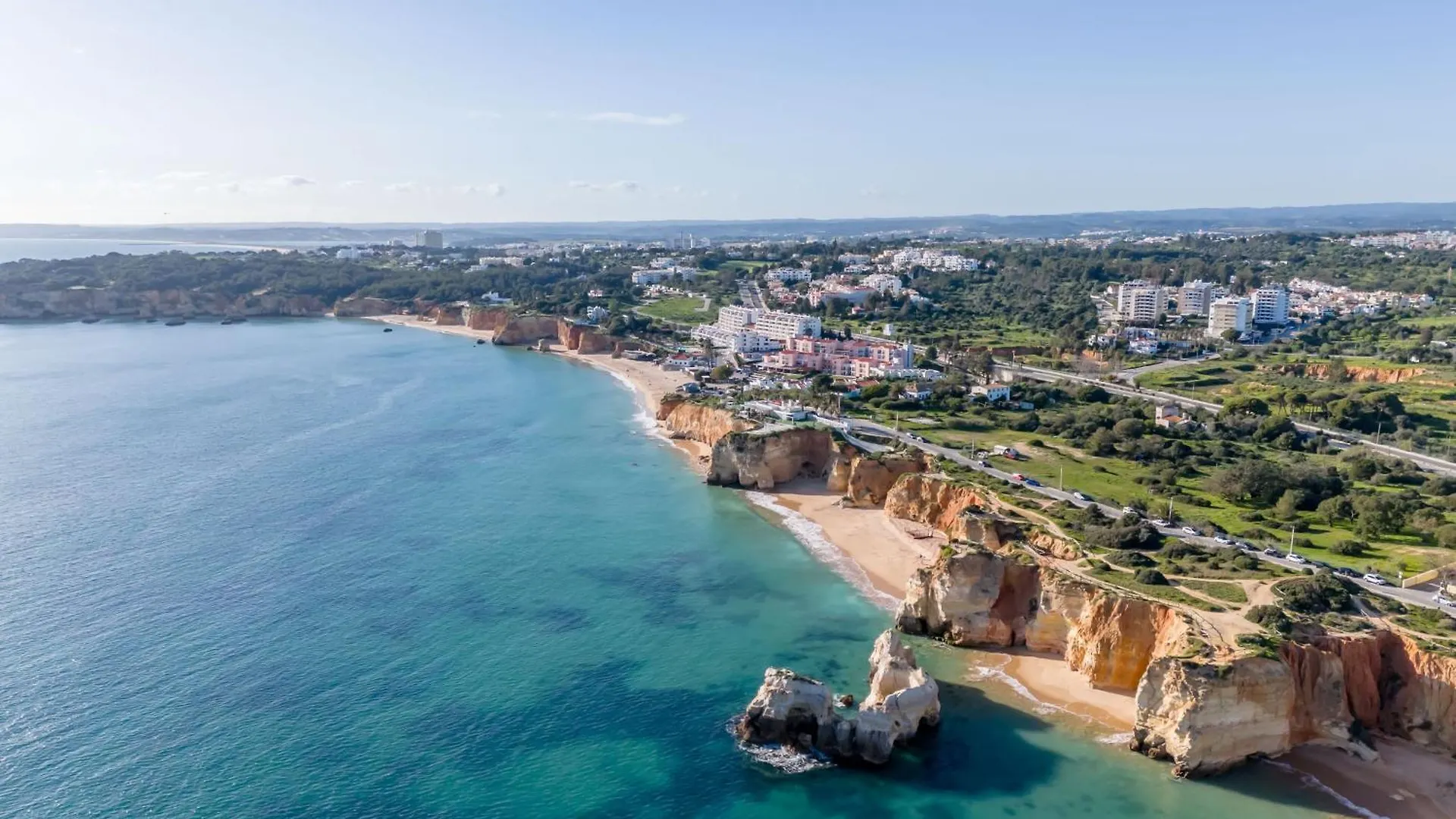 Algarve Retreat, Beautiful One Bed Apartment At Oa Portimao
