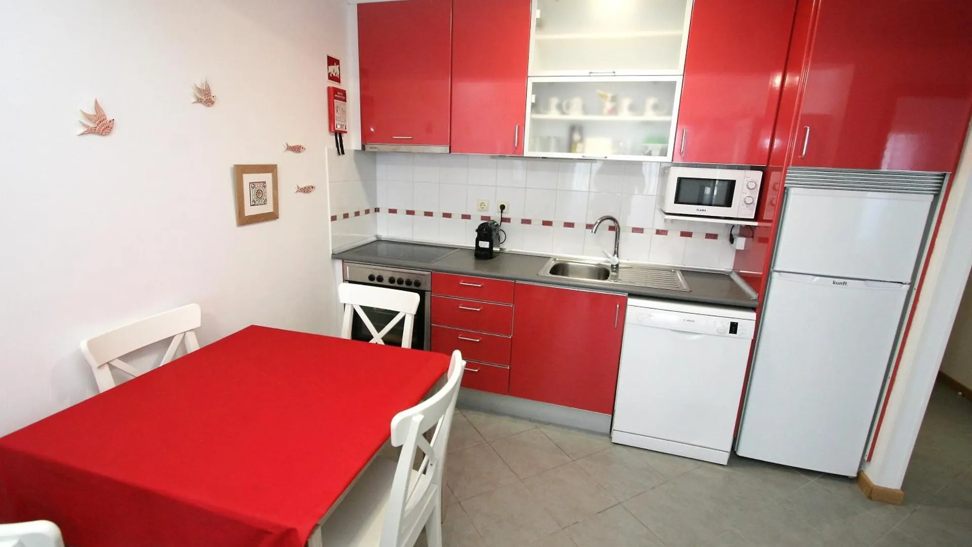 Algarve Retreat, Beautiful One Bed Apartment At Oa Portimao