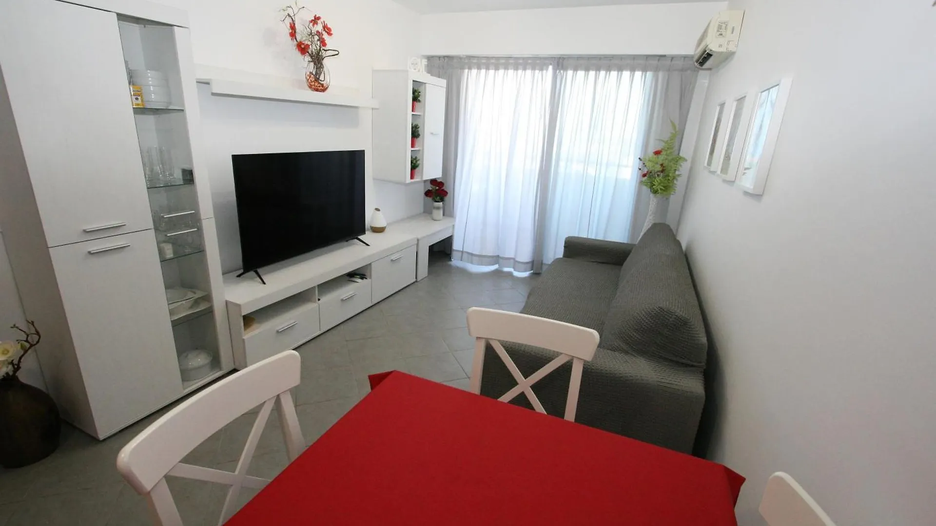 Algarve Retreat, Beautiful One Bed Apartment At Oa Portimao Portugal