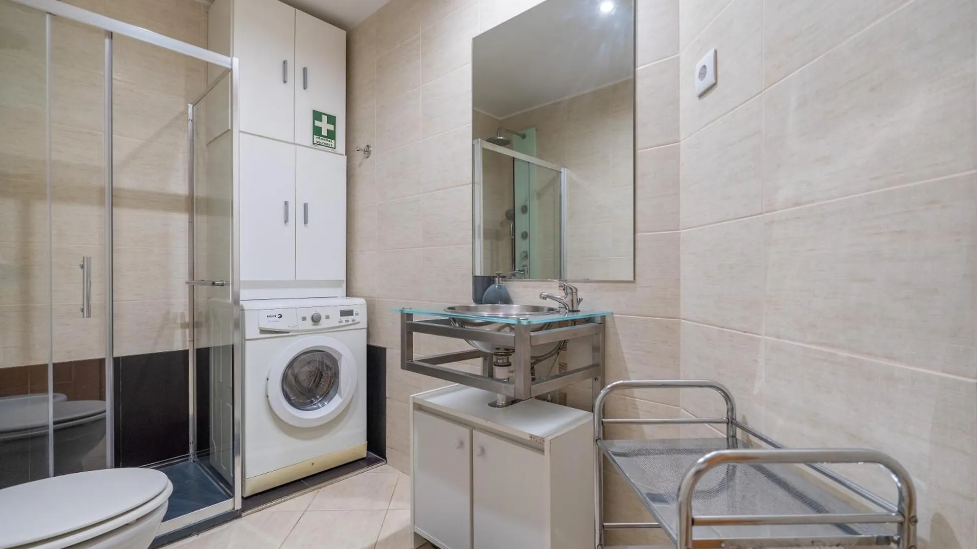 Algarve Retreat, Beautiful One Bed Apartment At Oa Portimao Portugal